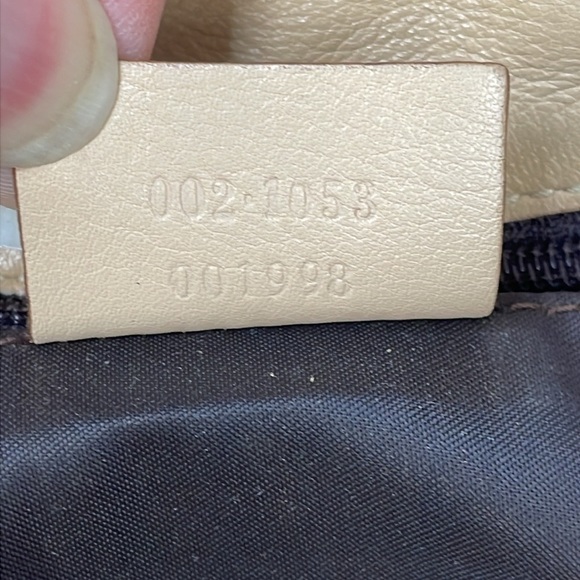 Gucci Balthus Leather Drawstring Tote Shoulder Bag Soft Beige - Picture 17 of 17